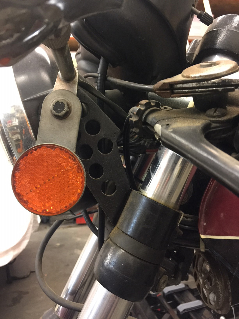 headlight-bracket-detail